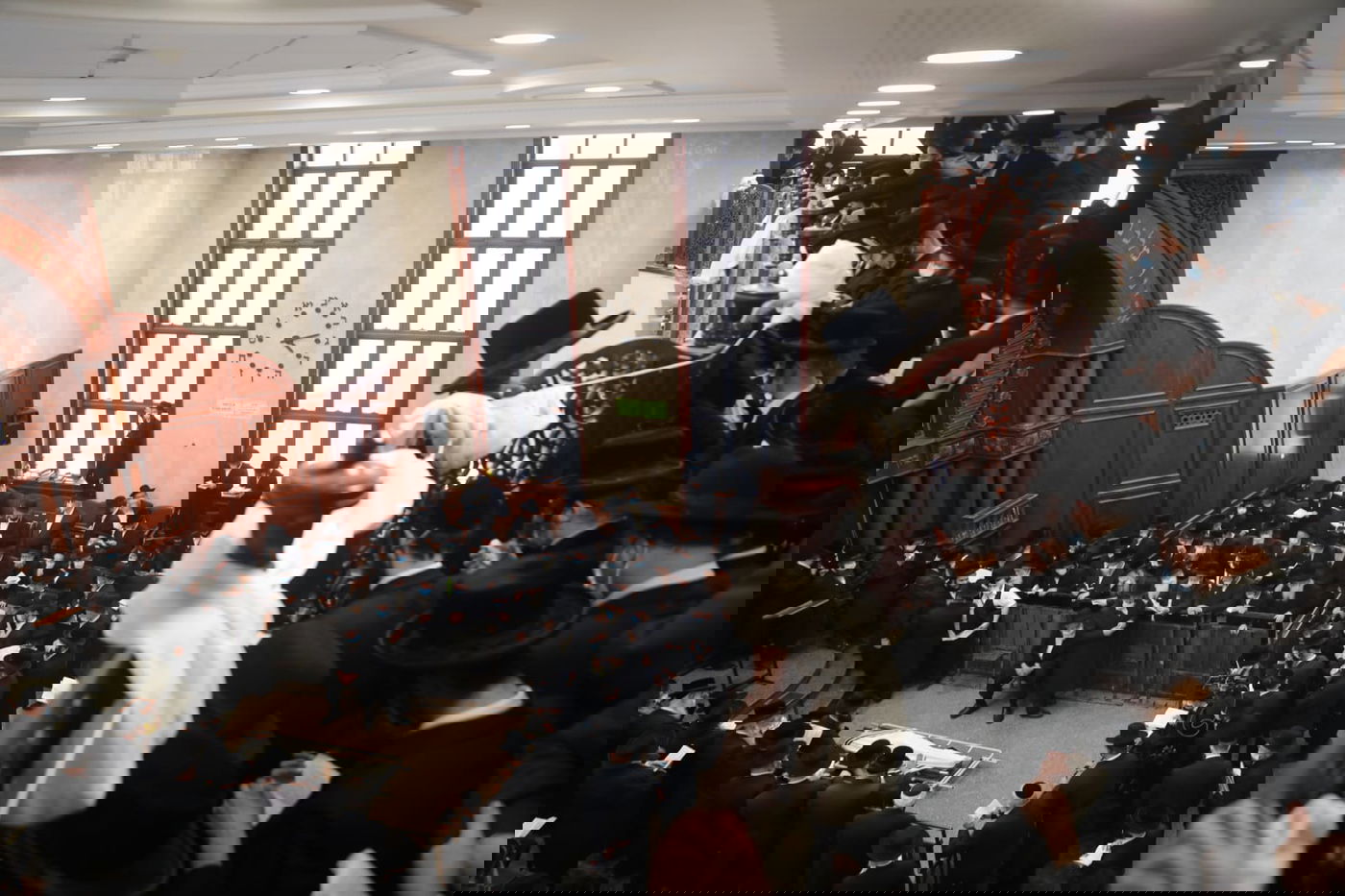 האדמו"ר מסאדיגורא זצ"ל נטמן בבית העלמין • שידור חוזר