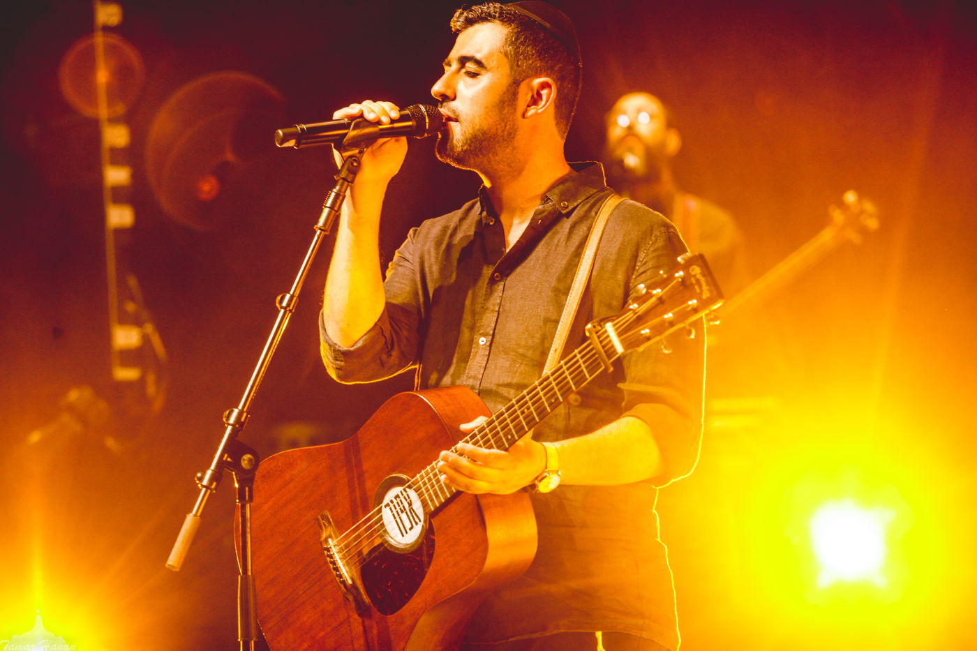 צפו: ישי ריבו במופע אדיר על במת 'קיץ חי' של "קול חי"