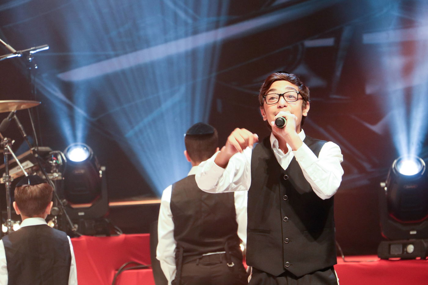 צפו: ישי ריבו במופע אדיר על במת 'קיץ חי' של "קול חי"