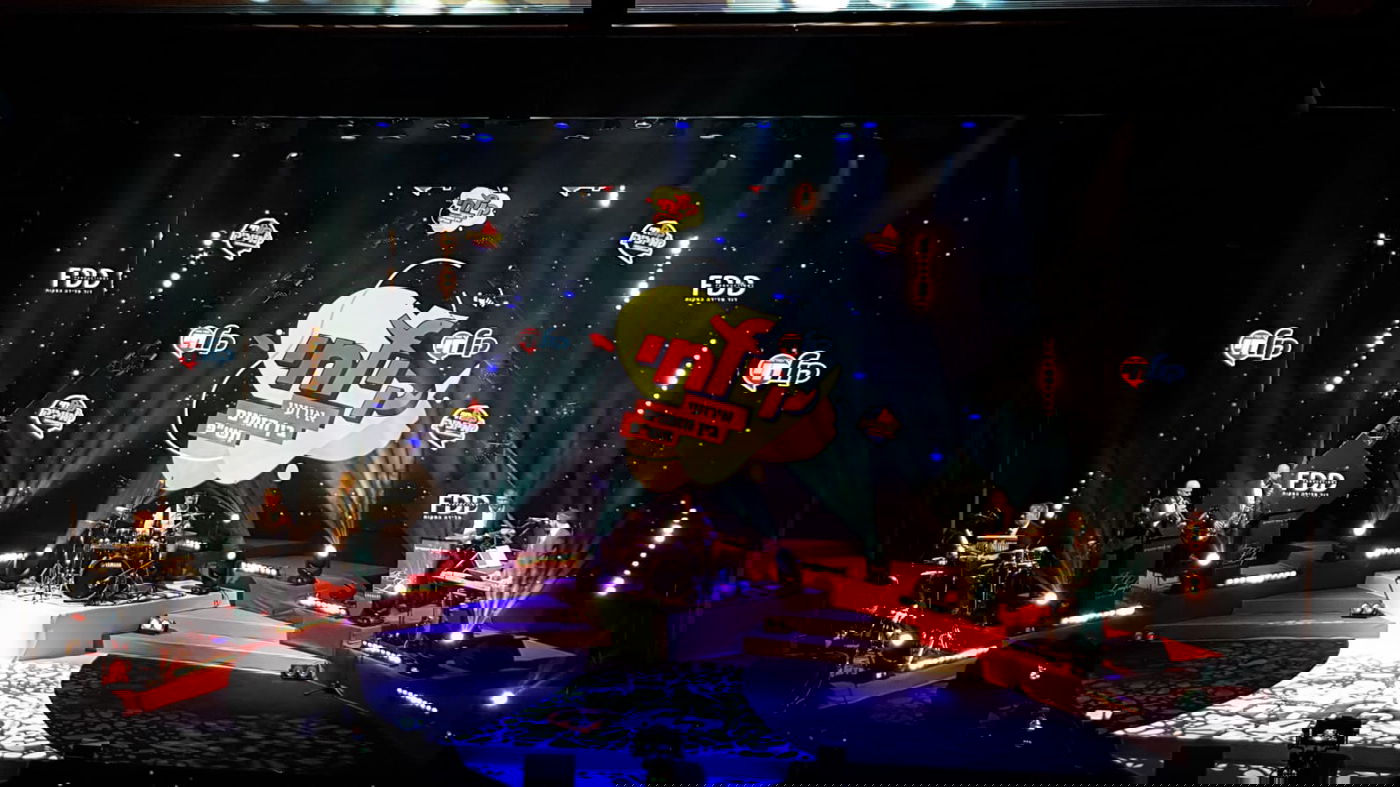 מופעי הקיץ של "קול חי" ו"קול חי מיוזיק" • והערב בווידאו LIVE: מעמד סיום כתיבת חידושי תורה בליווי מופע מוסיקלי