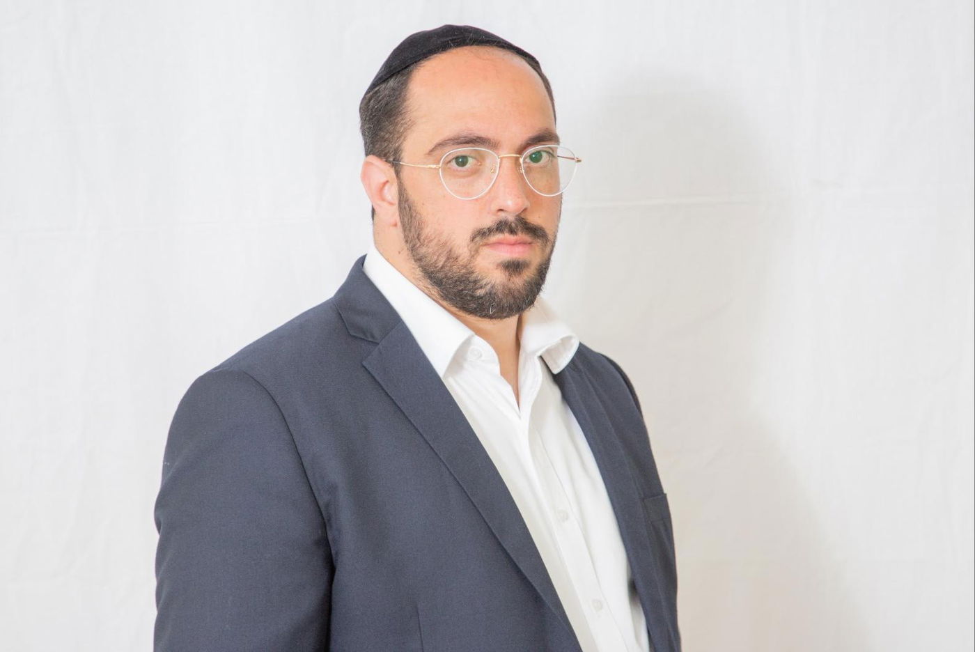 נתי עטר עובר מרדיו קול ברמה לדוברות ח"כ ינון אזולאי