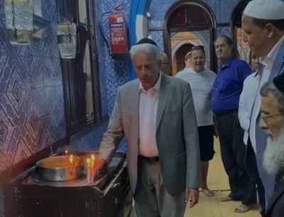 חזרו בהתרגשות לבית הכנסת העתיק של ג'רבה