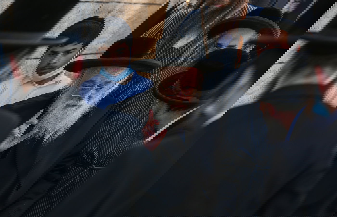 האדמו"ר מתולדות אהרן שימש סנדק בברית במירון