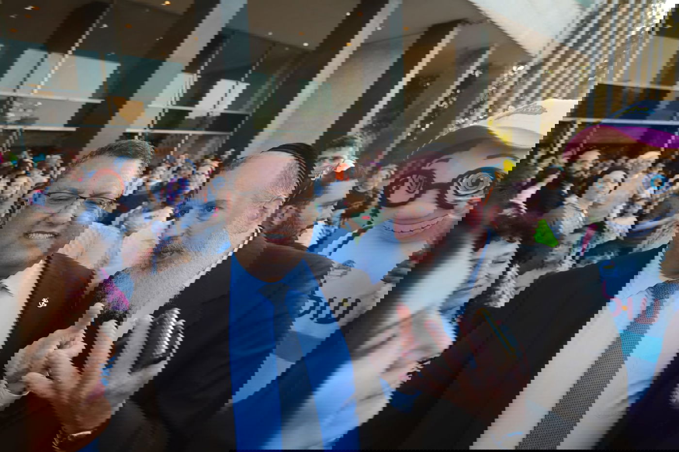 ליאון ודייטש באירוע בשנה שעברה