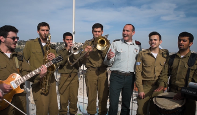 שי אברמסון ולהקת הרבנות הצבאית: הללויה