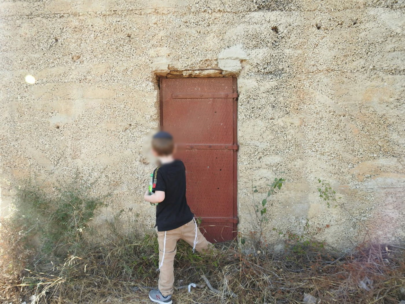כשישראל שפירא ביקר באנדרטה על-שם ישראל שפירא