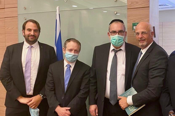 גדעון פישר, יעקב אשר, יחיאל ויינרוט ומתן גוטמן בוועדה