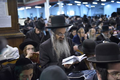 מתפללים באומן, ערב ראש השנה