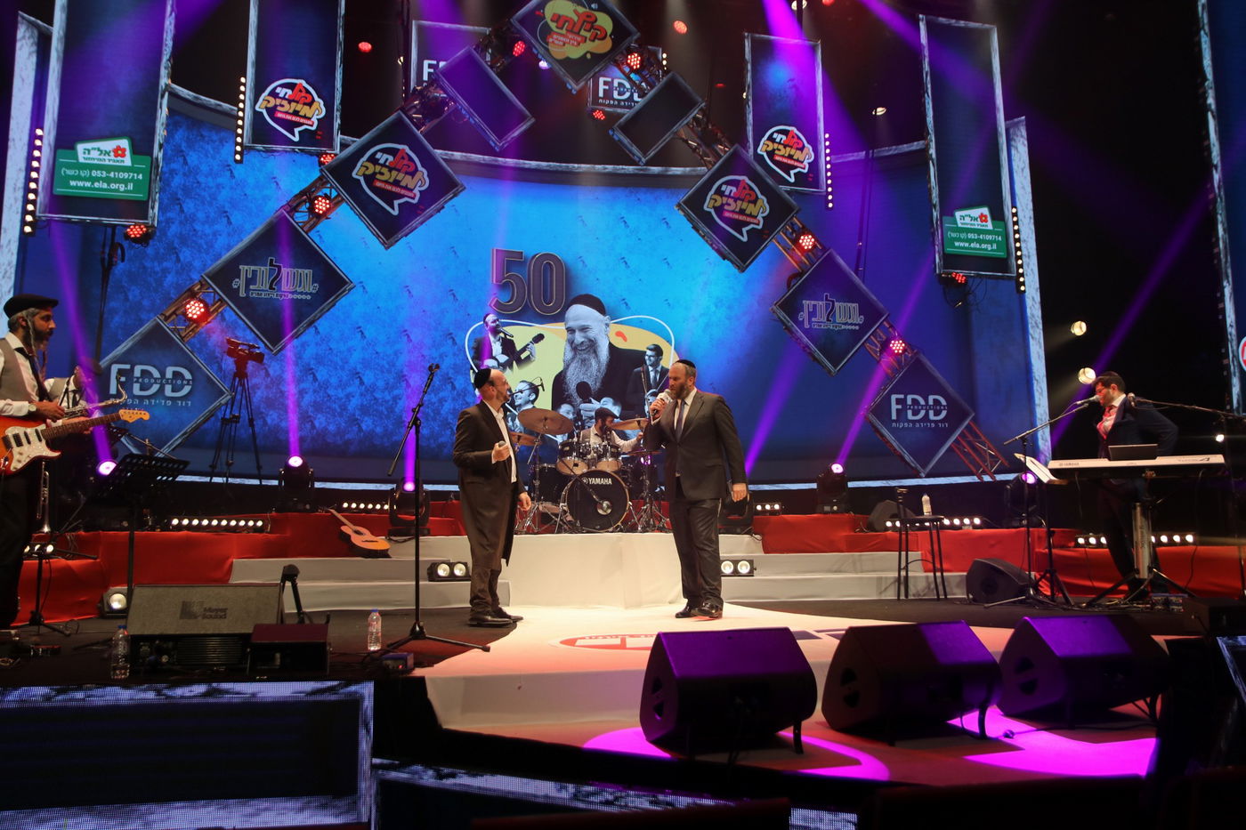 צפו: אלי הרצליך מארח את פיני אינהורן ואבי אילסון על במת "קיץ חי"