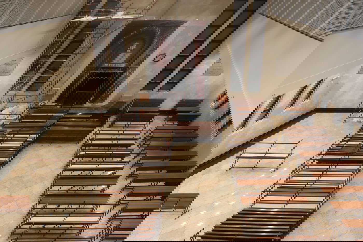 אחרי שנים: בית הכנסת של ויז'ניץ בית שמש