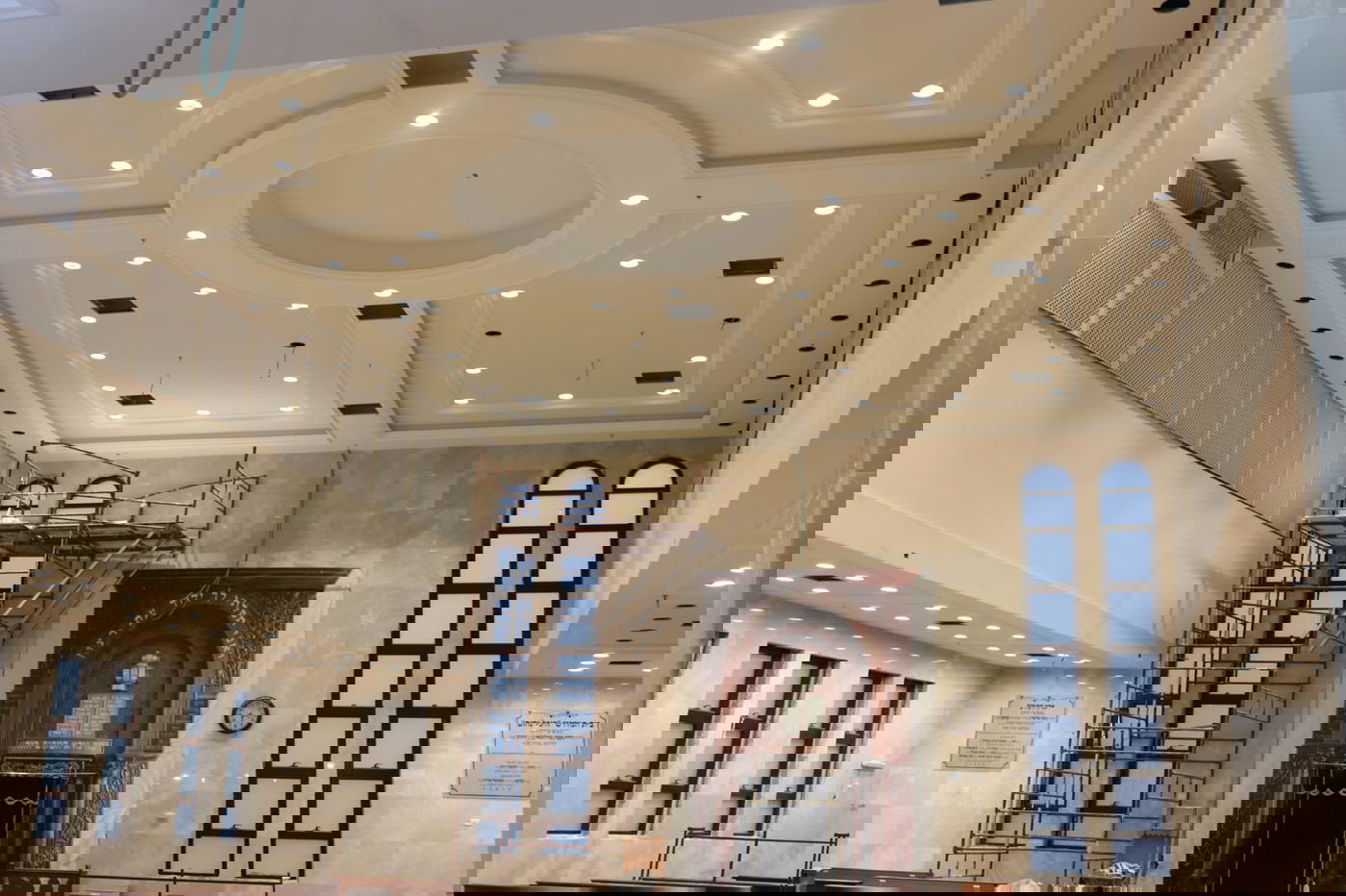 אחרי שנים: בית הכנסת של ויז'ניץ בית שמש