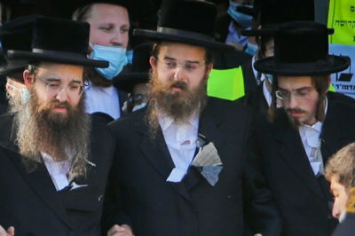 שלושת האדמו"רים