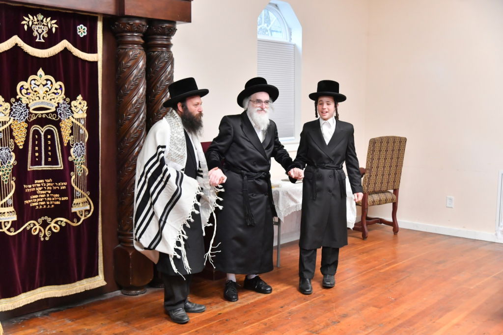 האדמו"ר מויז'ניץ בביקור בהרי ה'קאנטרי'