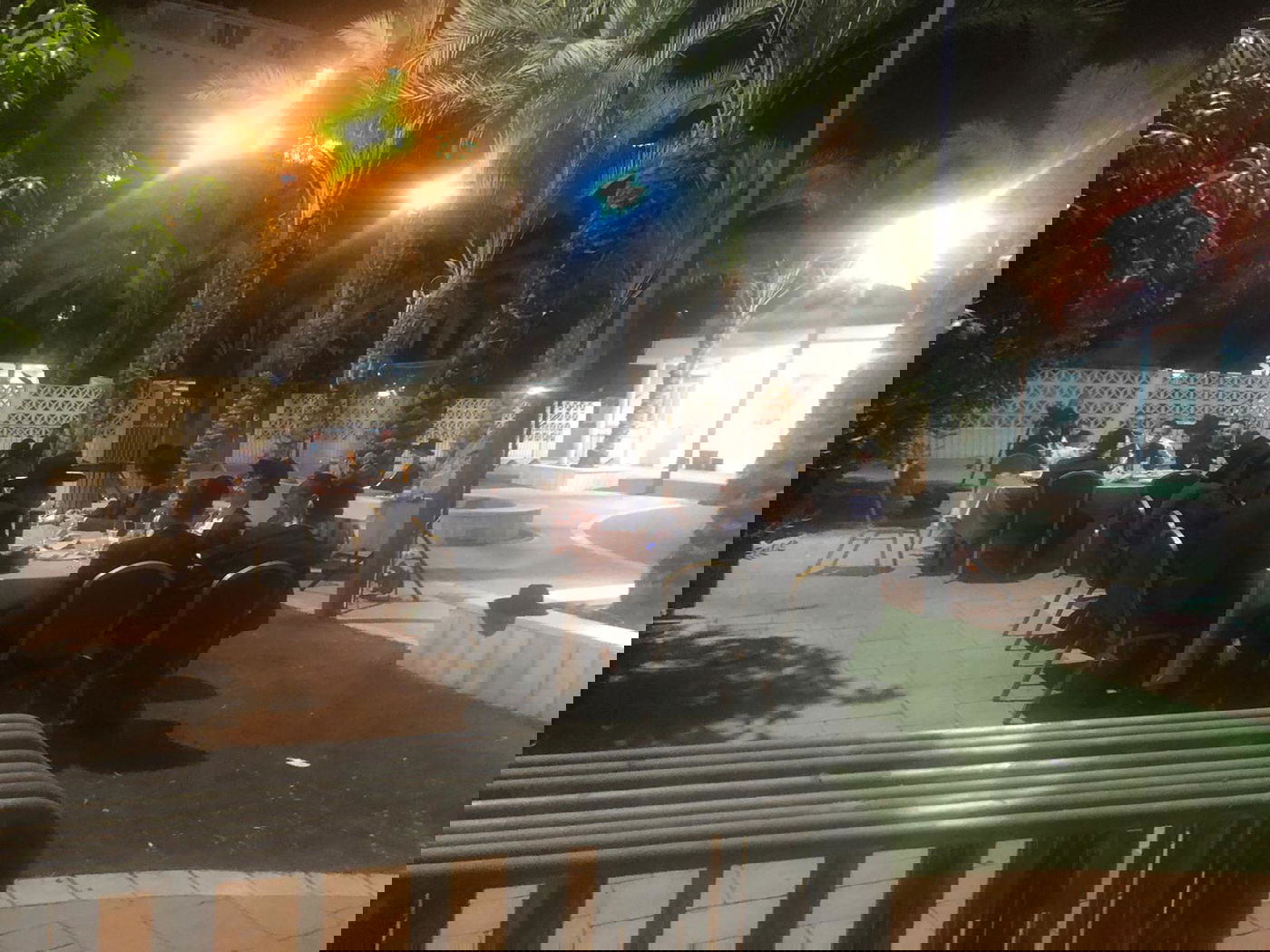 הגר"י רוזן לא השתתף בחתונה לנכדו וחגג לו שבע ברכות