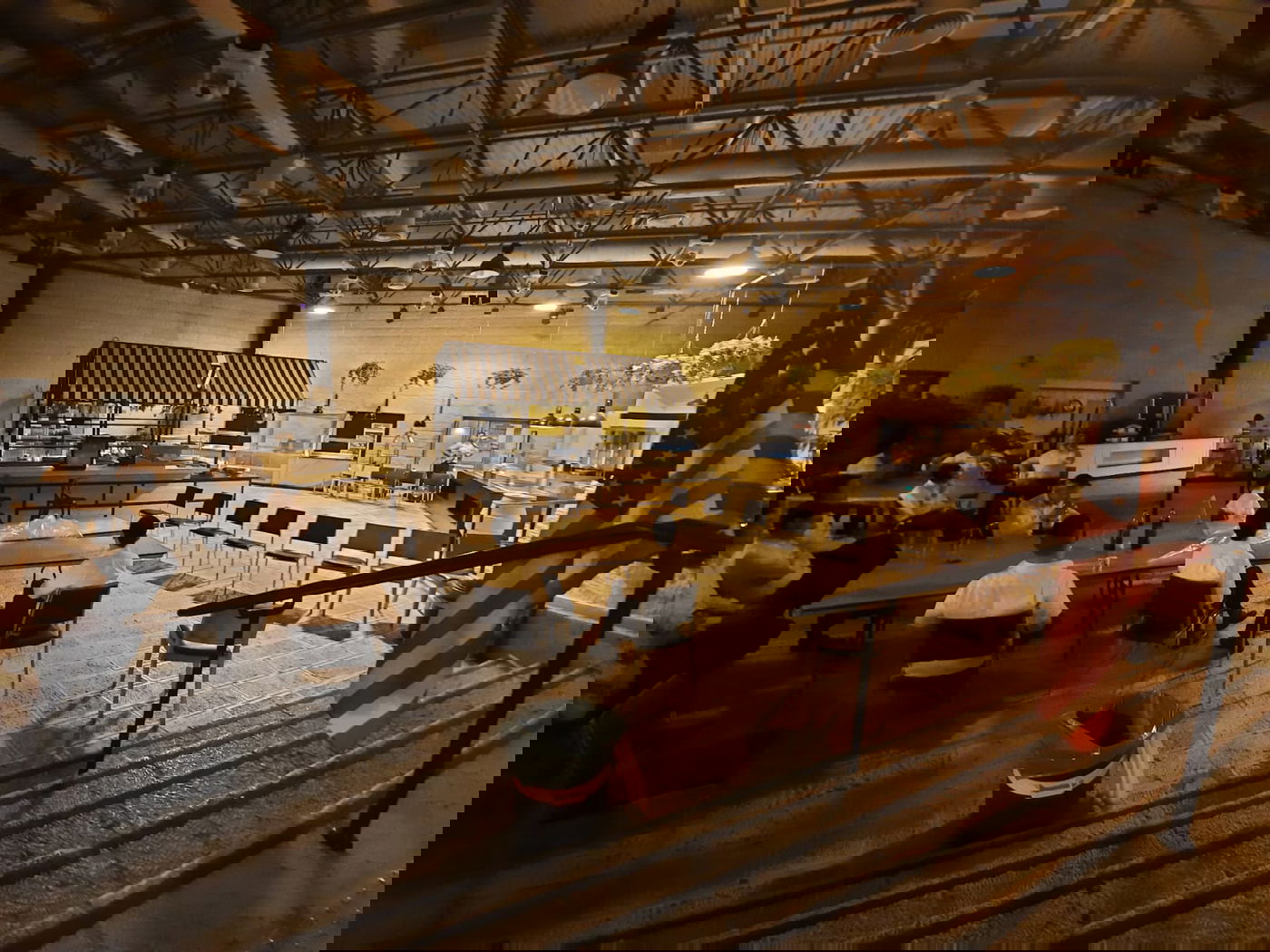 ה'זיץ' שנעל את בין הזמנים במלונית • תיעוד