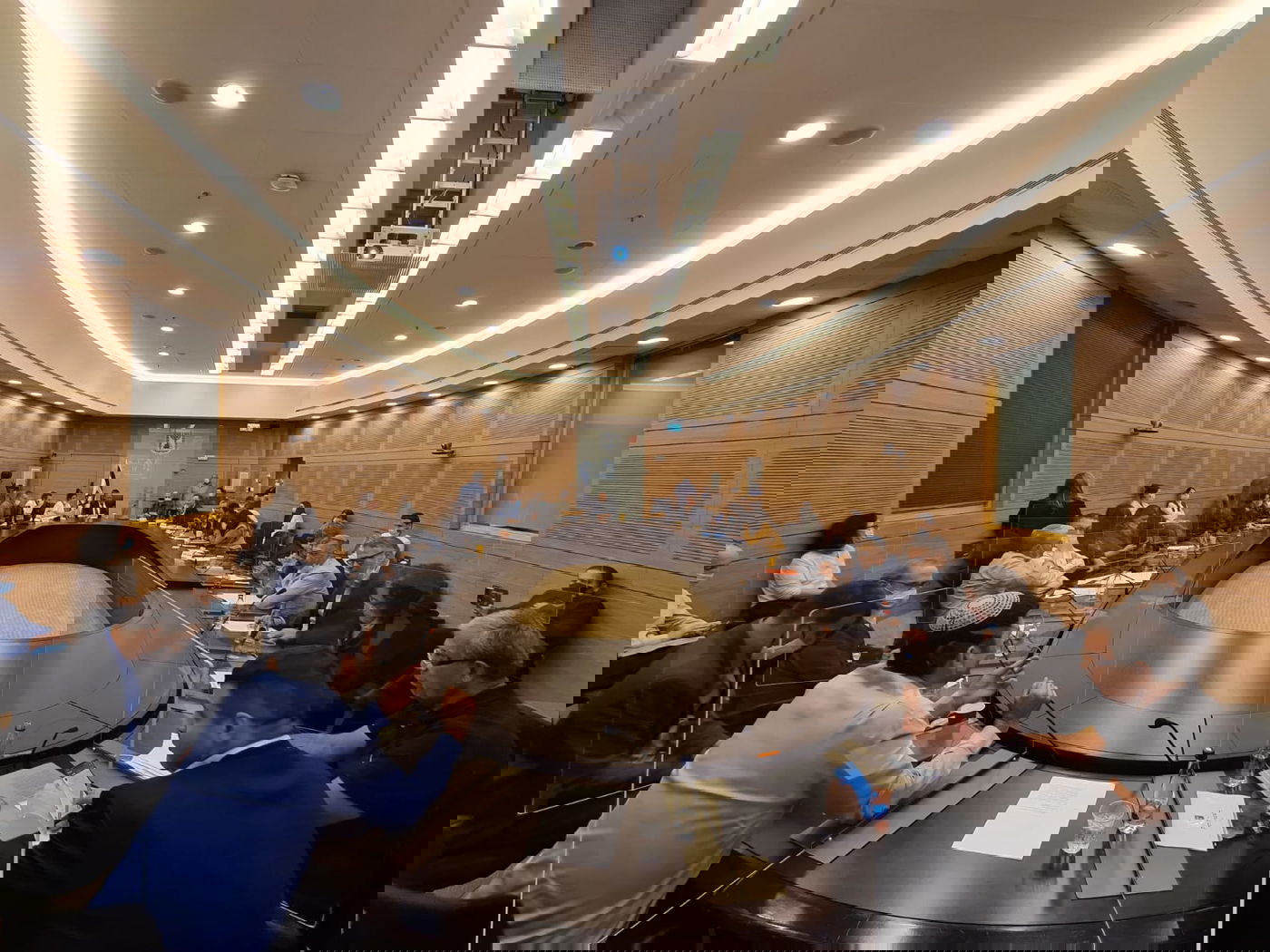 הוועדה אישרה; התקציב ומינויי בכירים - יידחו ב-120 ימים