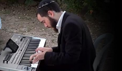 הקלידן יוסף יצחק פרקש מגיש: ''קול דודי''