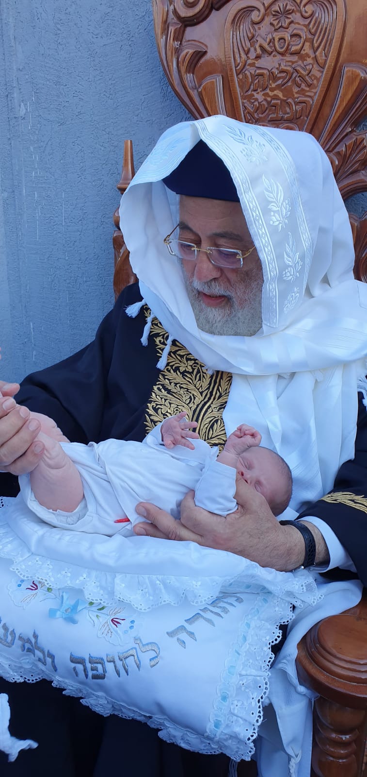 בהר חומה: הראש"ל סנדק, חבר המועצת מוהל