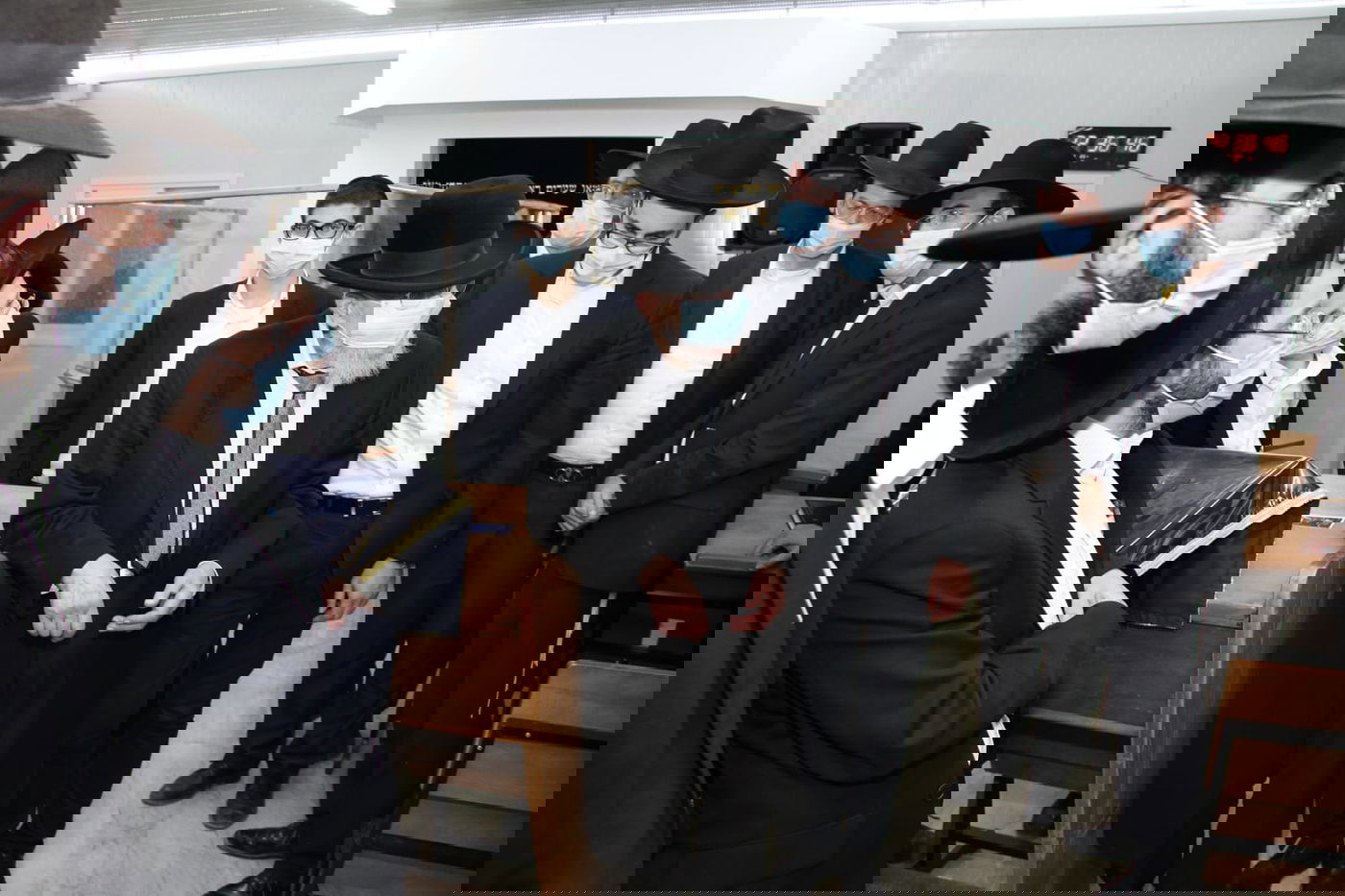 צפו: תשובת הגר"י אזרחי למי שהדביק אחרים ב'קורונה'