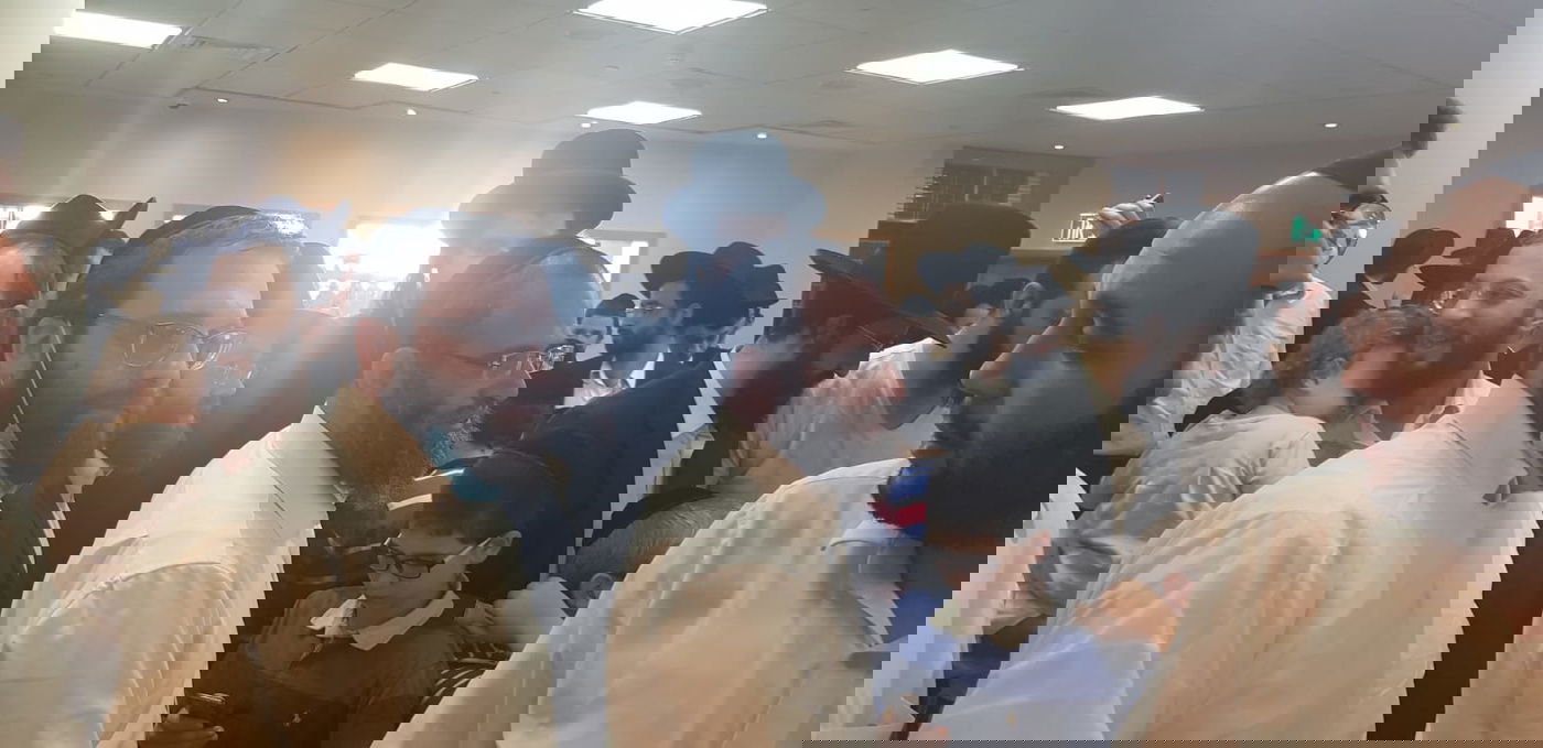 מרגש: כך נחגגה ברית מילה במלונית ה'קורונה'