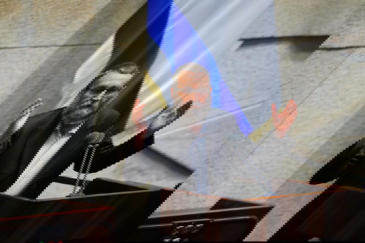 ח"כ משה גפני, לפני שבועיים