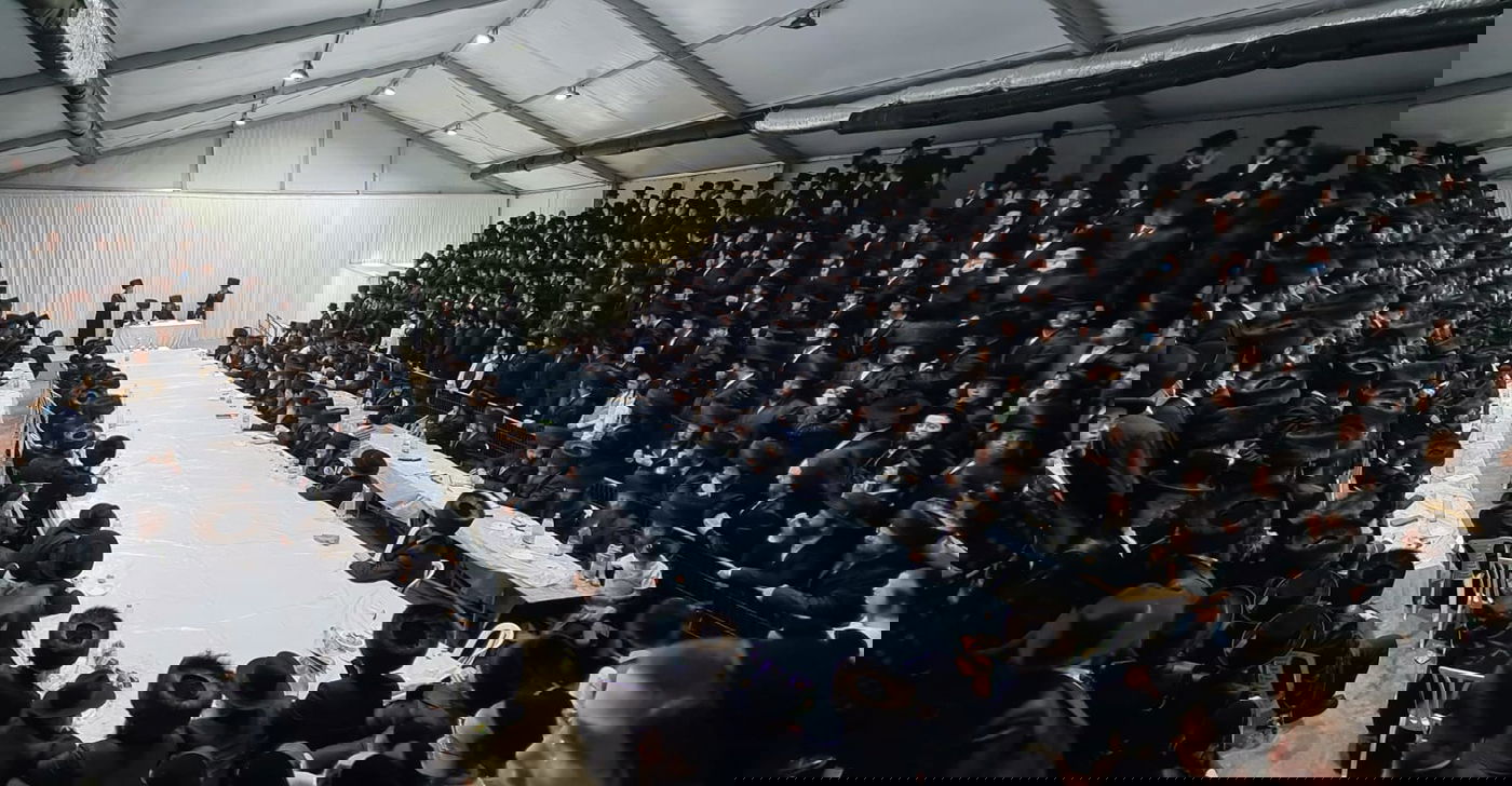 הטיש הראשון בסאדיגורה: עד 02:00 בלילה