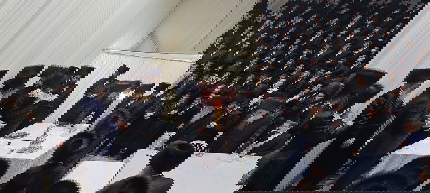 הטיש הראשון בסאדיגורה: עד 02:00 בלילה