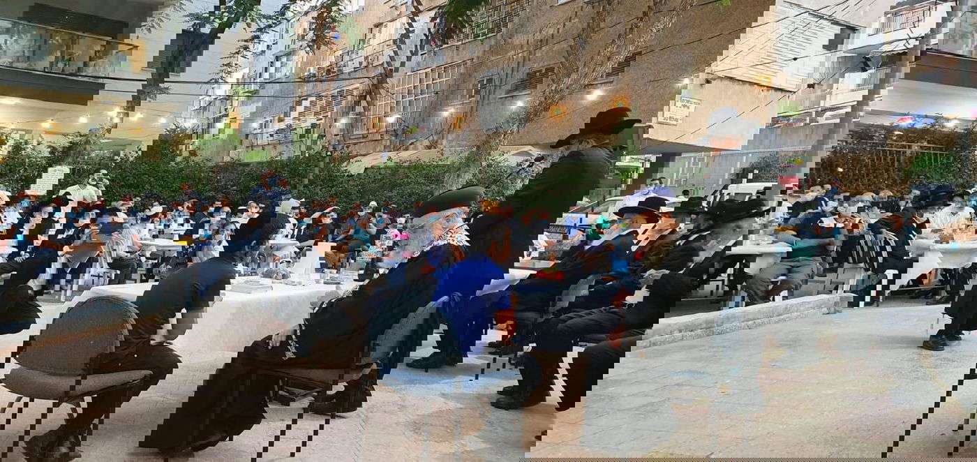 הראש"ל הספיד את הנרצח - והזמין את בניו