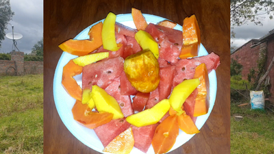 איזה פירות וירקות מותר לאכול בחו"ל? • צפו