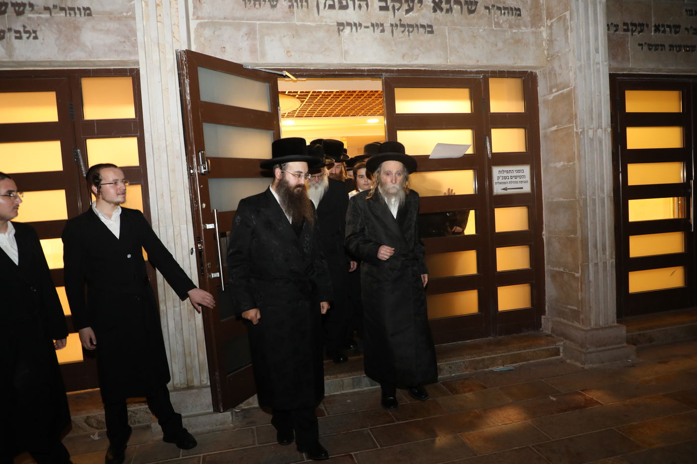 הרבי הזמין את הגאב"ד והאדמו"רים לבר מצווה