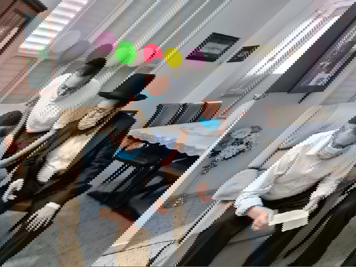 אחרי שהבריא: ברכת מרן הגר"ח לח"כ גפני