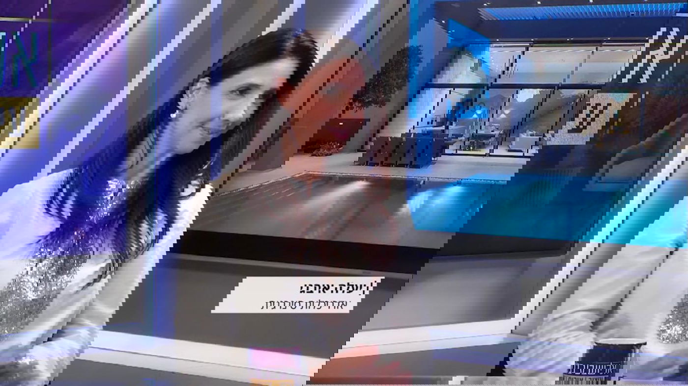 אתם חייבים לראות איך האדריכלית הפתיעה את אלישבע באולפן