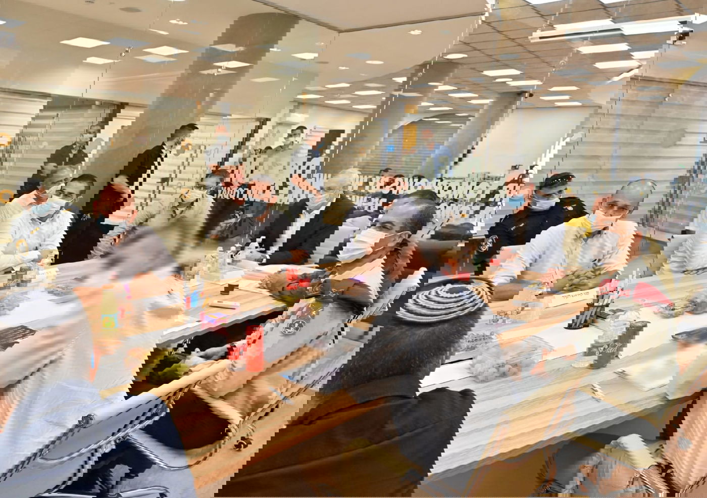 בני גנץ בכפר קאסם: "הוריתי לצה"ל לתגבר את הערים באלפי חיילים"