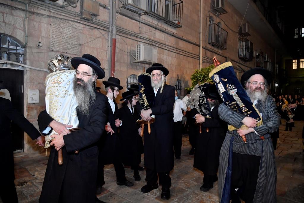 צפו: כך נחנך בית המדרש המרכזי בשכונת בתי אונגרין