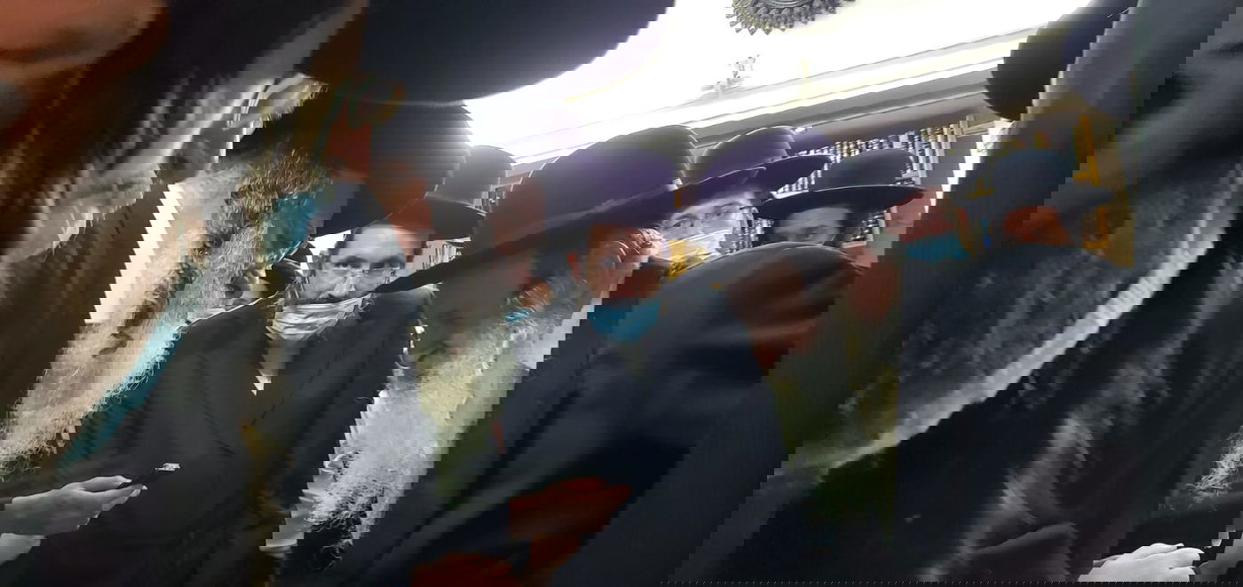 הרבי מאמשינוב, הגר"ש אלתר והסנדקאות