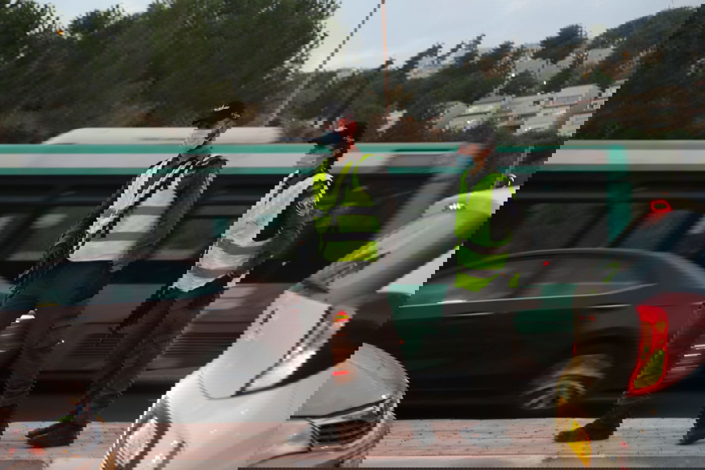 סיור מצולם בשכונה החרדית ה'אדומה'. צפו