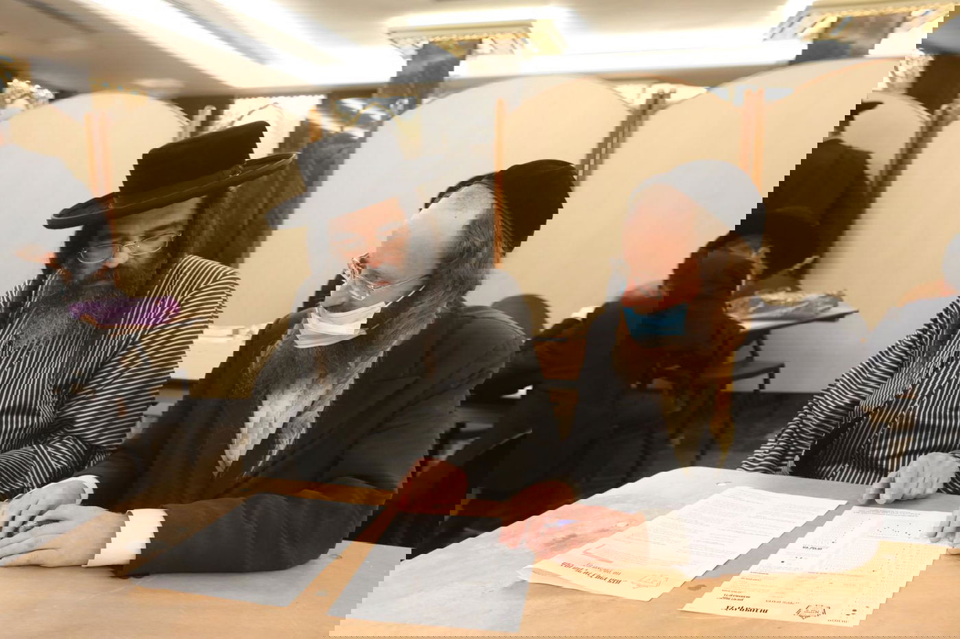 אלפי אברכים ובחורים נבחנו במסגרת מפעל ׳שיננא׳ העולמי