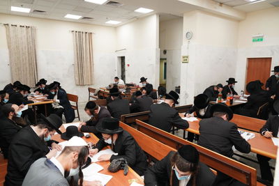 אלפי אברכים ובחורים נבחנו במסגרת מפעל ׳שיננא׳ העולמי