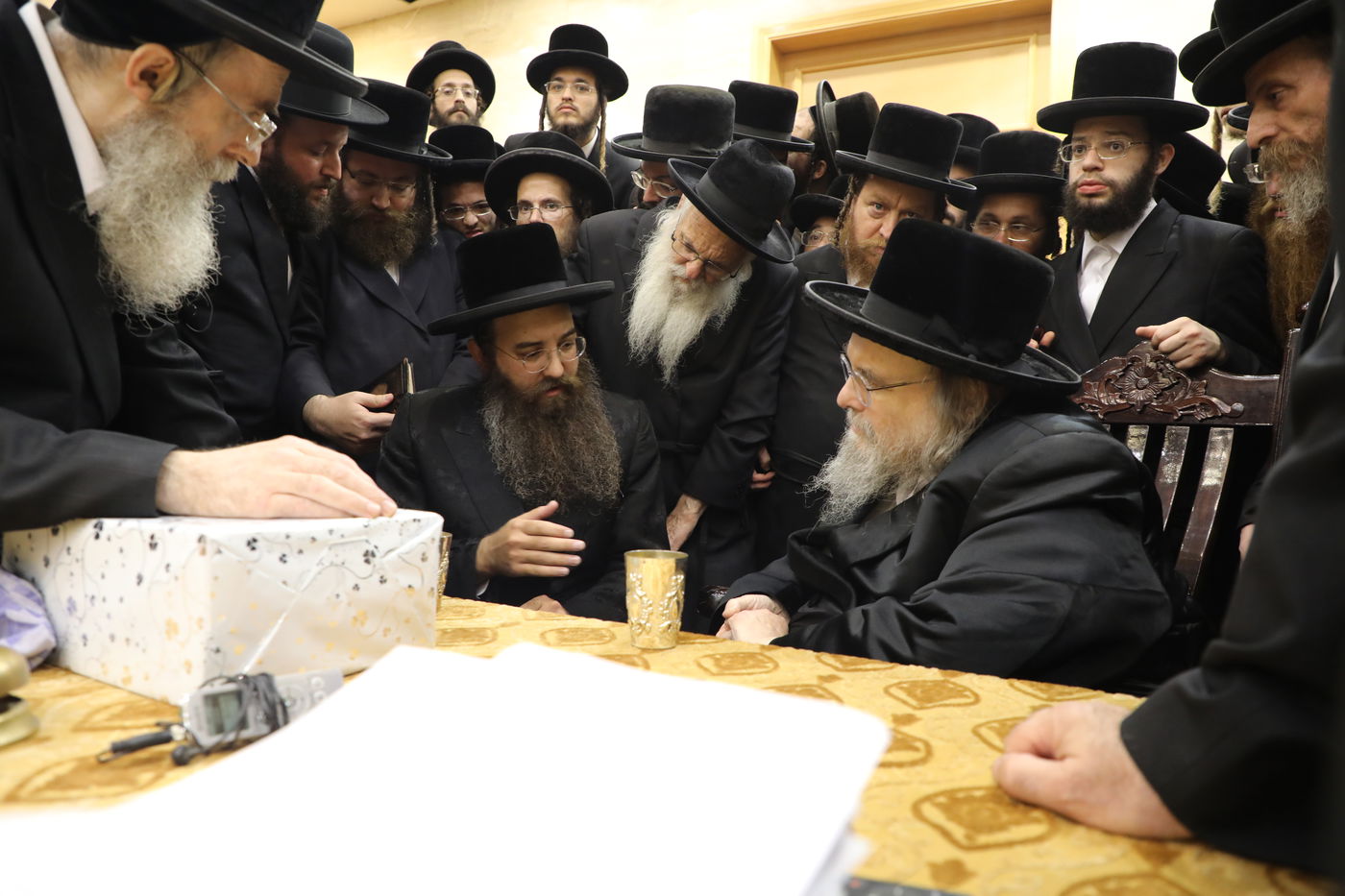 הרבי הזמין את האדמו"ר מבעלזא לבר מצווה