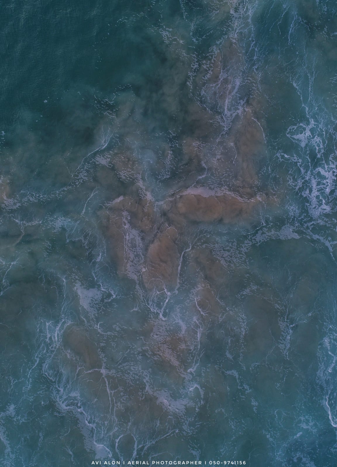 עוצר? תיעוד מחוף הים בראשון לציון • צפו