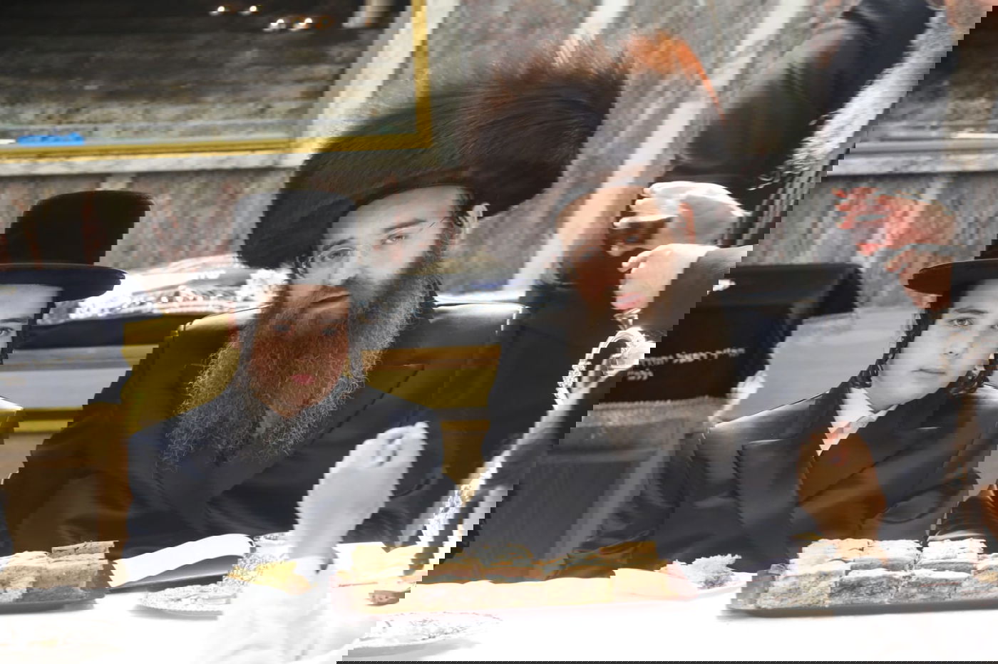 מעמד הנחת תפילין בסאדיגורה בירושלים