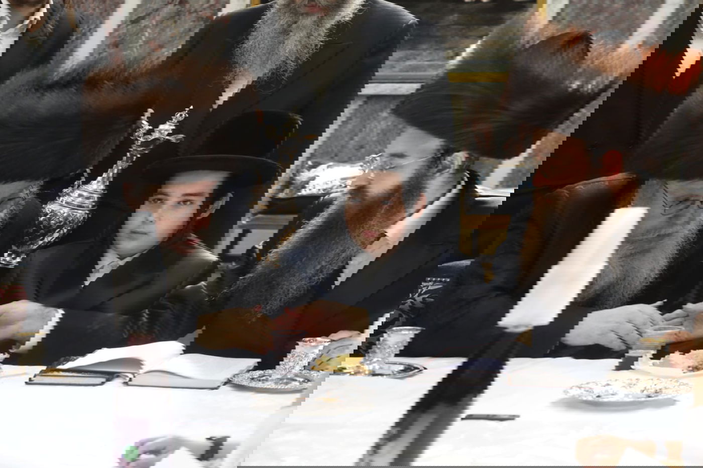 מעמד הנחת תפילין בסאדיגורה בירושלים