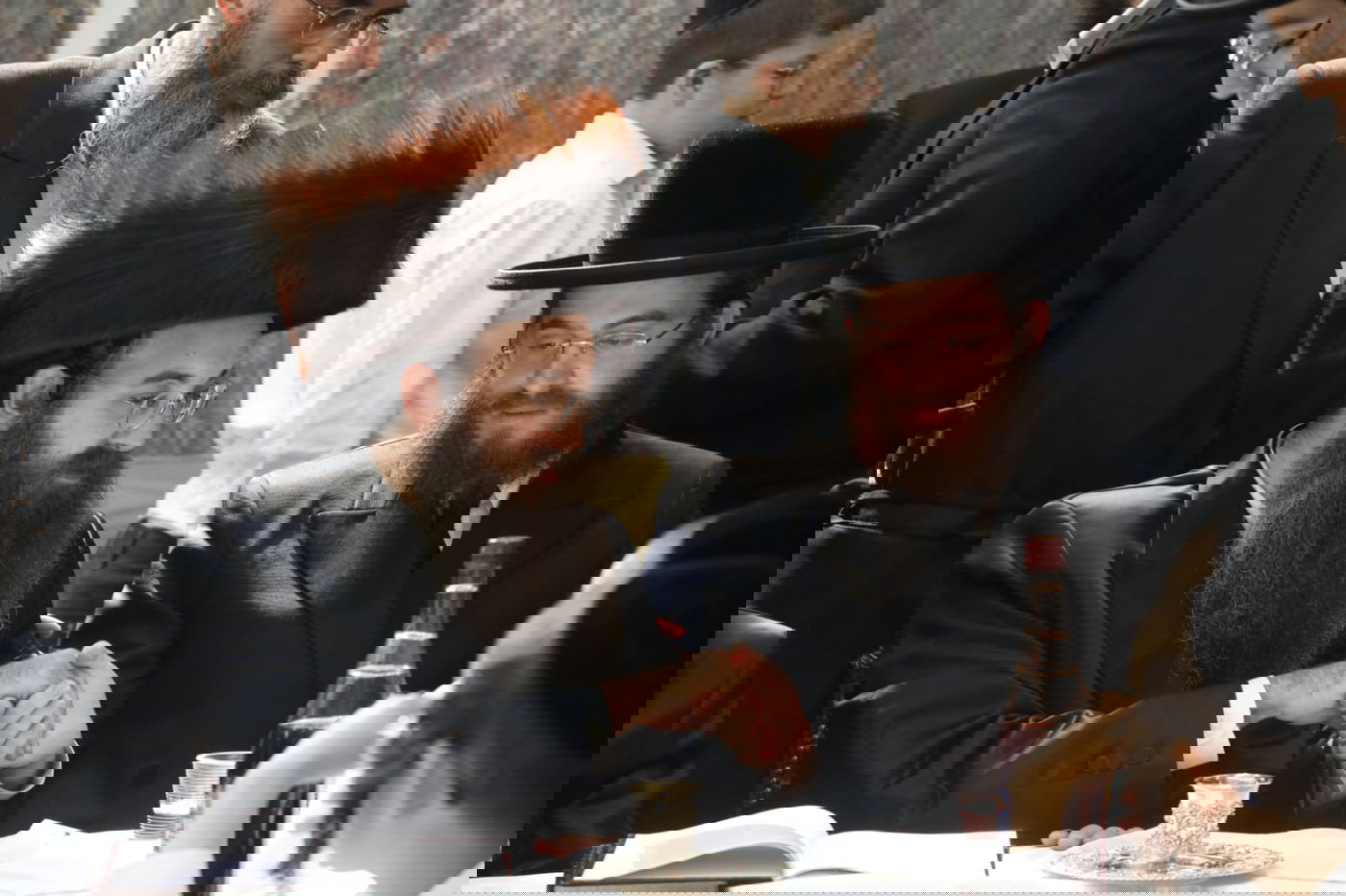 מעמד הנחת תפילין בסאדיגורה בירושלים