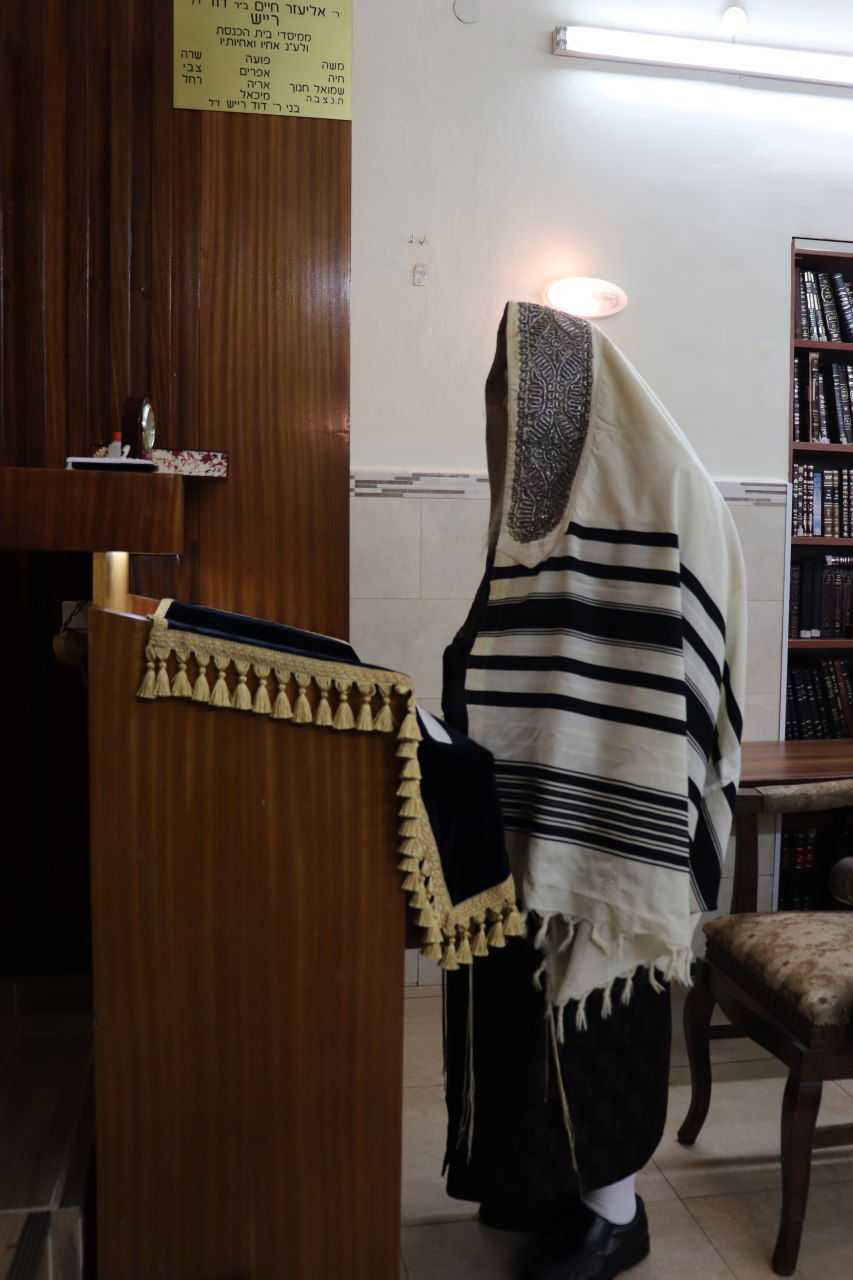 בשאץ ויז'ניץ התכנסו לאמירת הסליחות הראשונות