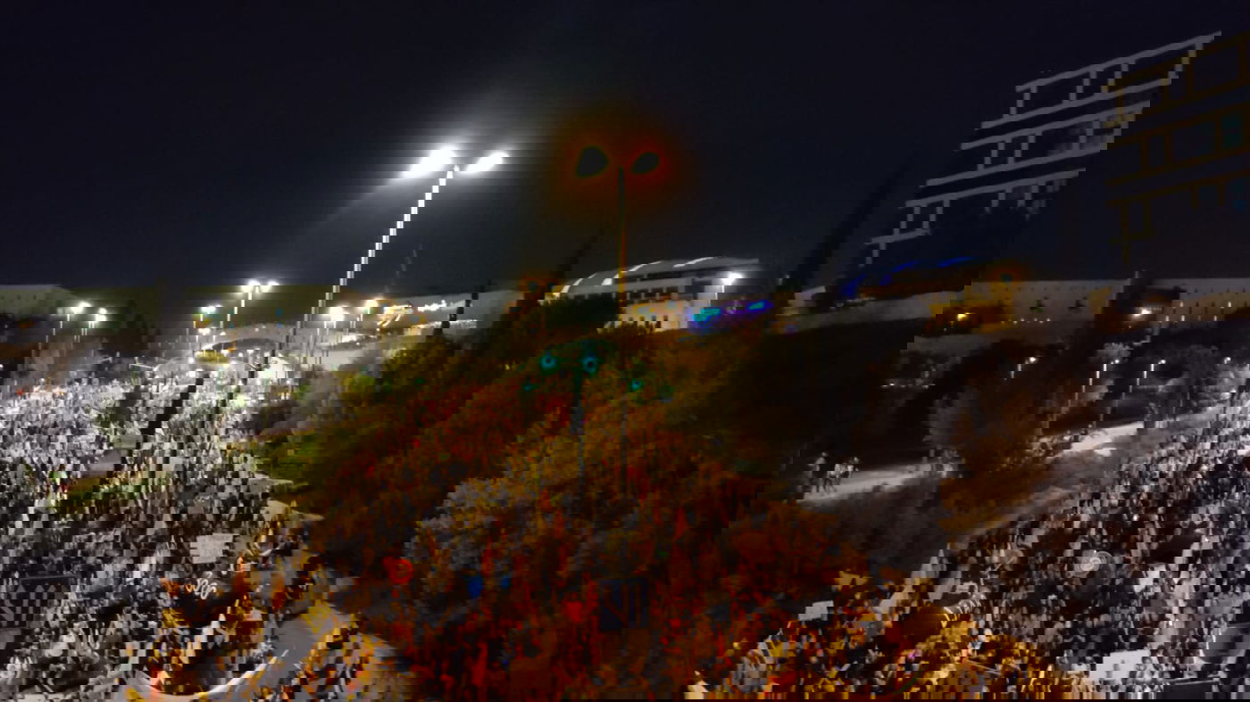 הפגנת השמאל: אלפי משתתפים ו-9 עצורים