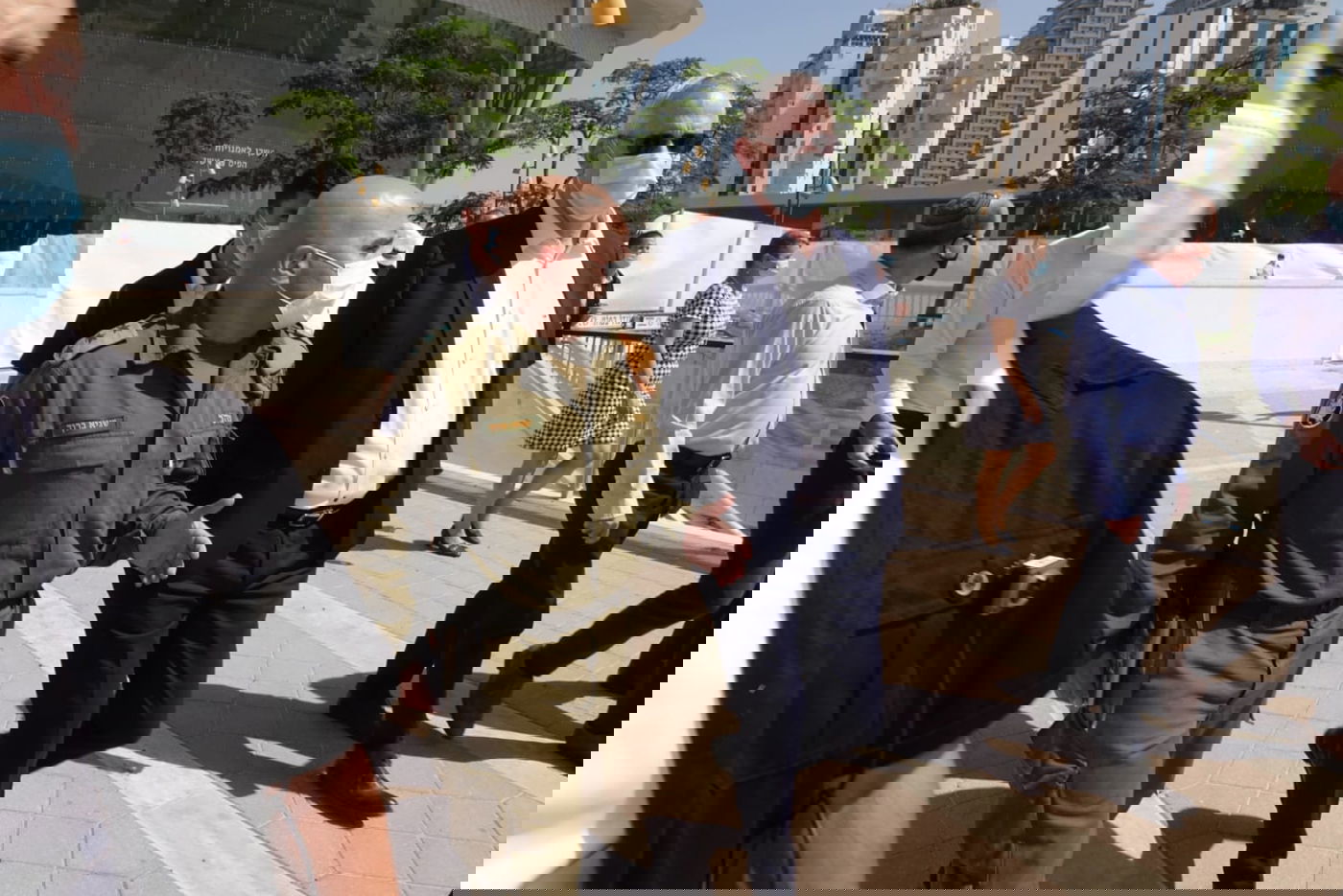 גנץ: "נעבור עיר עיר, לא נוותר בשום מקום"