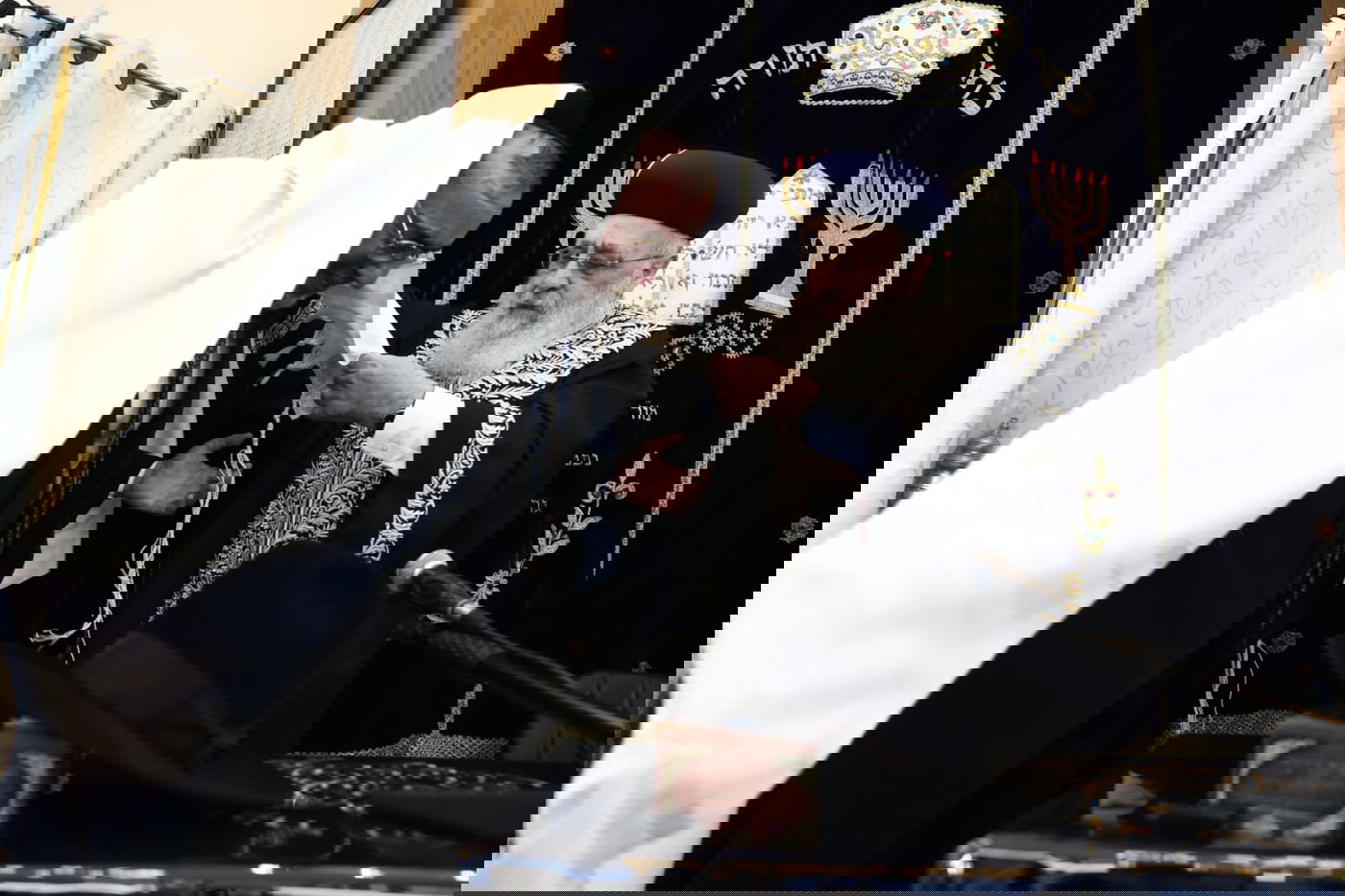 הראש"ל ערך מעמד הכתרה בבני ברק • צפו