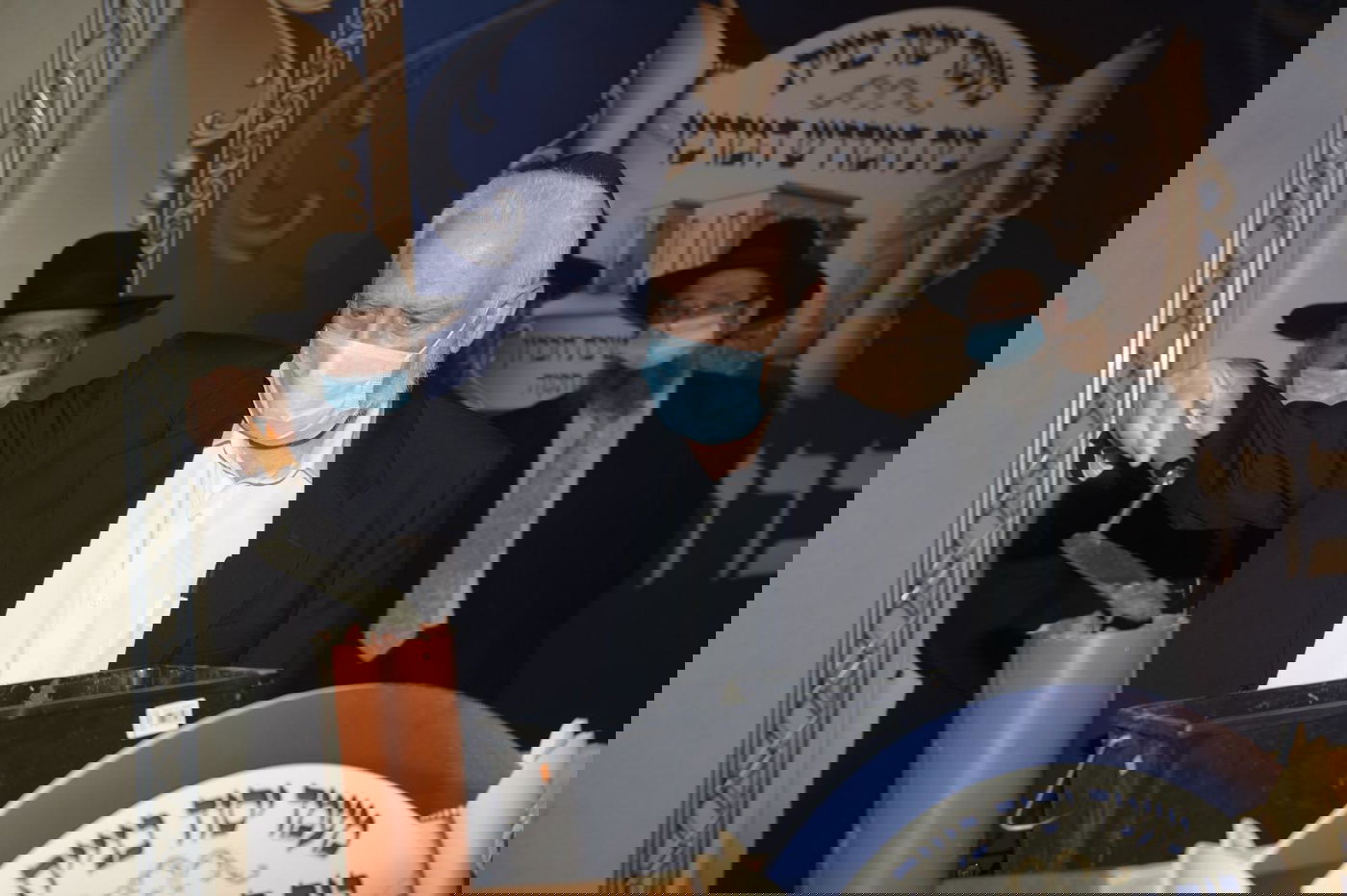 תיעוד: הנחת אבן הפינה לביהכ"נ 'חניכי ישיבת חברון'