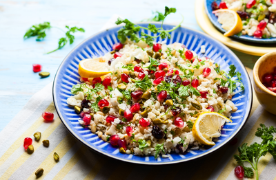 סלט כרובית יוקרתי עם גרגירי רימון ותימין
