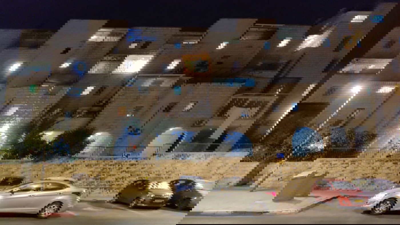 תעלומה בשכונת החרדית: ילד עם קליע בגב